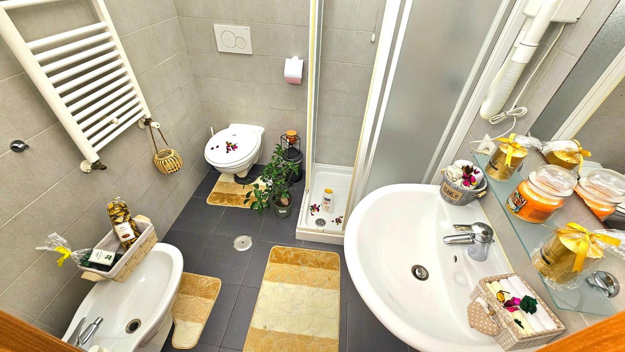 مبيت وإفطار A Casa Simpatia Roma - Free Parking If You Book 4 Nights المظهر الخارجي الصورة