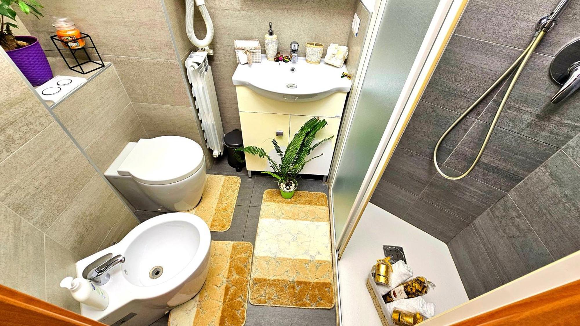 مبيت وإفطار A Casa Simpatia Roma - Free Parking If You Book 4 Nights المظهر الخارجي الصورة